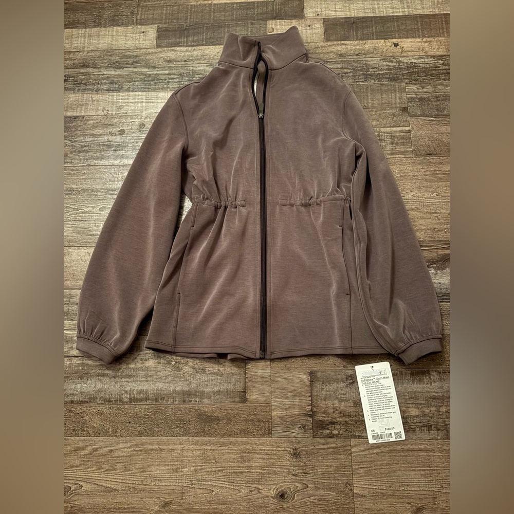 NWT Lululemon softstreme cinch waist full zip jacket women’s size XS